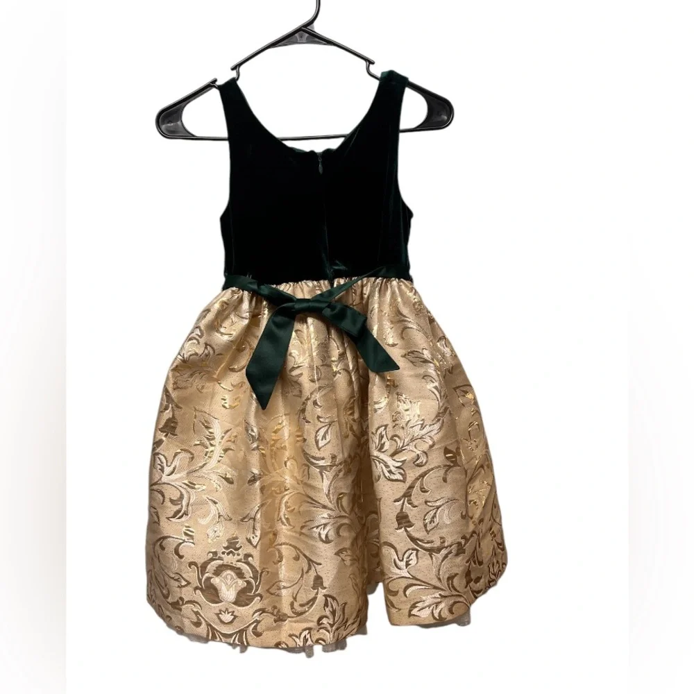Girls‎ Couture Princess dress. Size 7